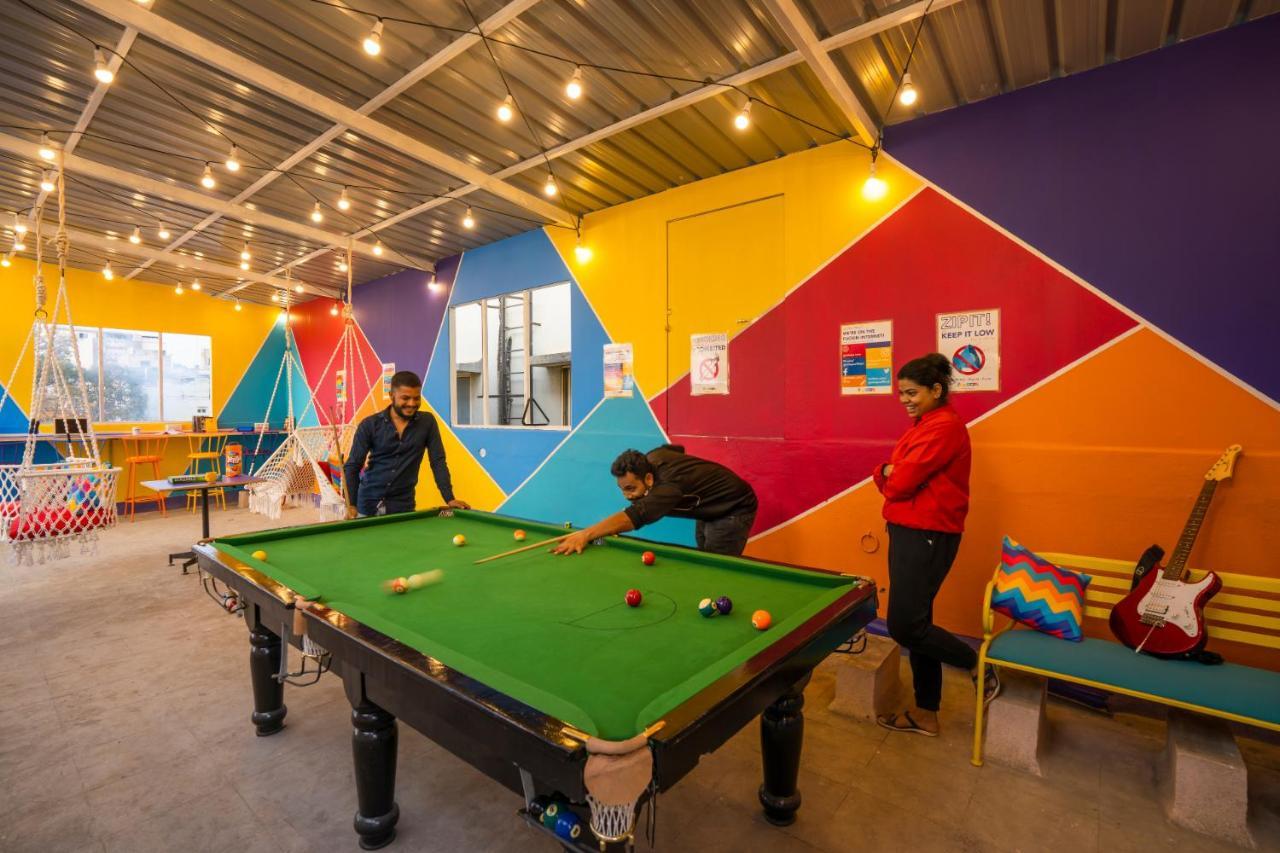 Gostops Bengaluru, Gandhi Nagar Majestic Dış mekan fotoğraf